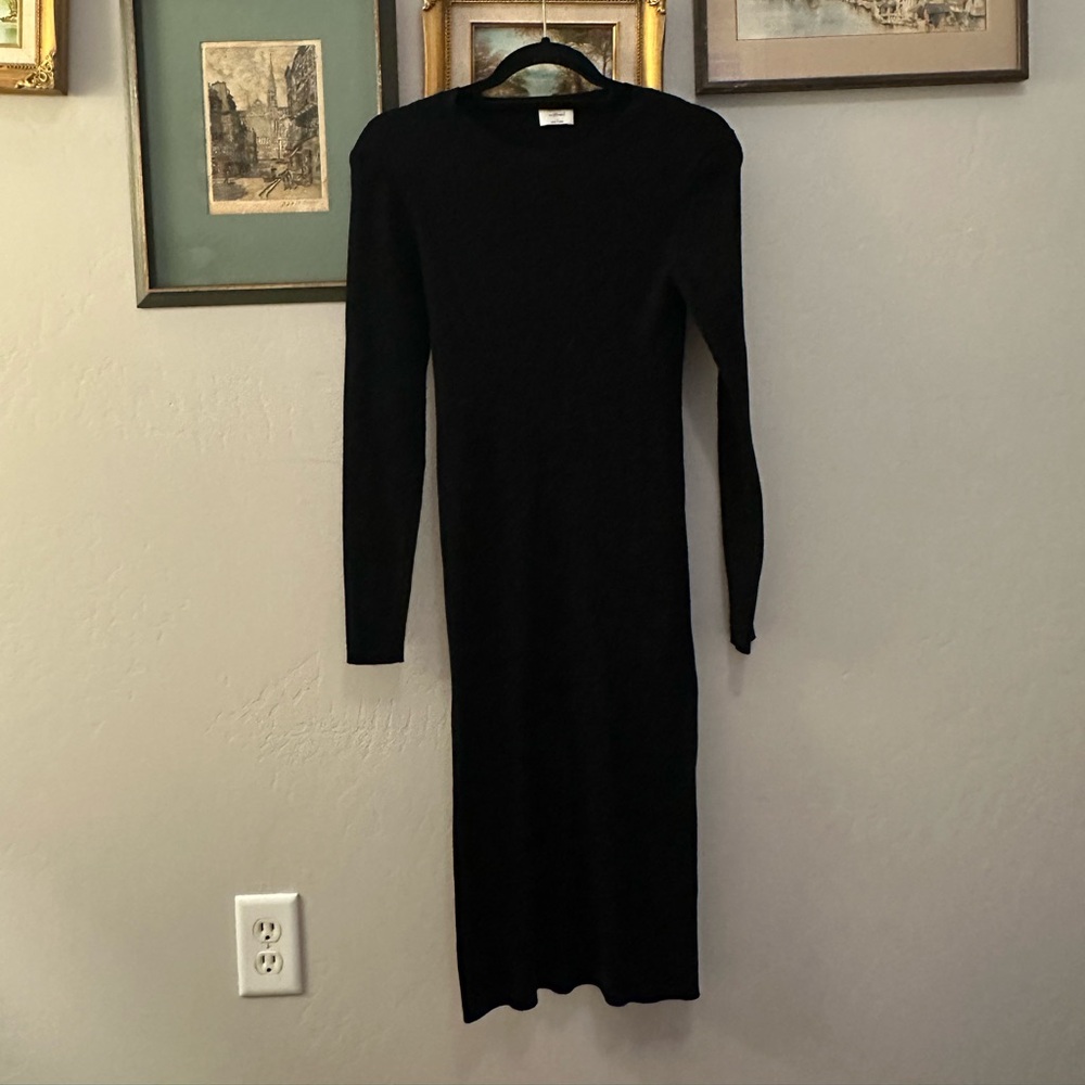 Aritzia Wilfred Black Knit Dress | Size L |
